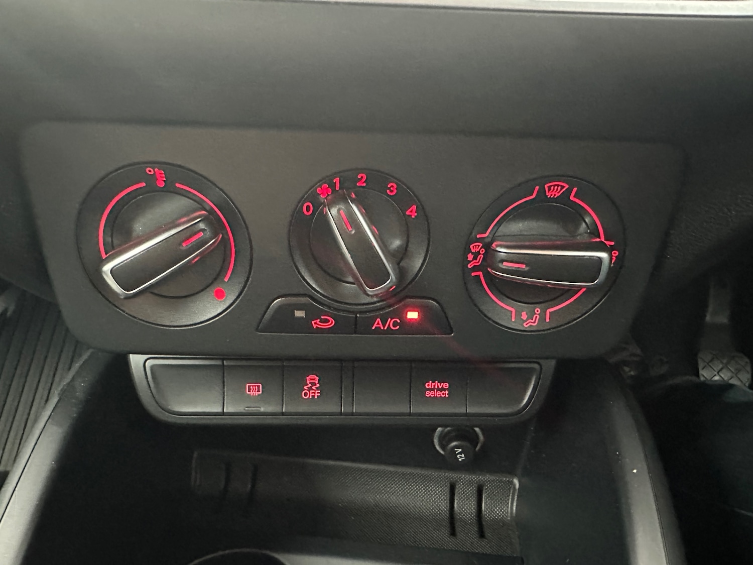 Used Audi A1 2015 for sale - 76963726: Photo 18