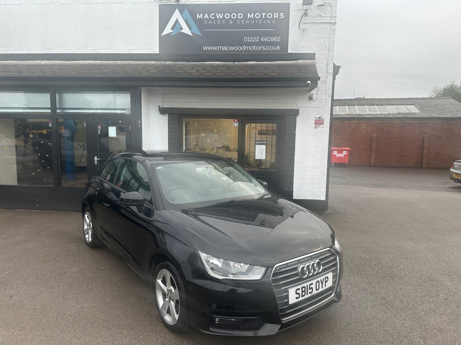 Used Audi A1 2015 for sale - 76963726: Photo 2