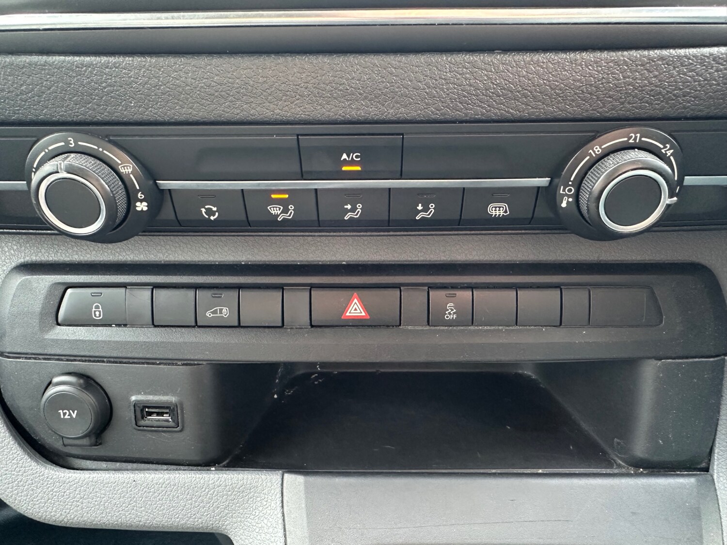 Used Citroen Dispatch 2017 for sale - 77778534: Photo 17