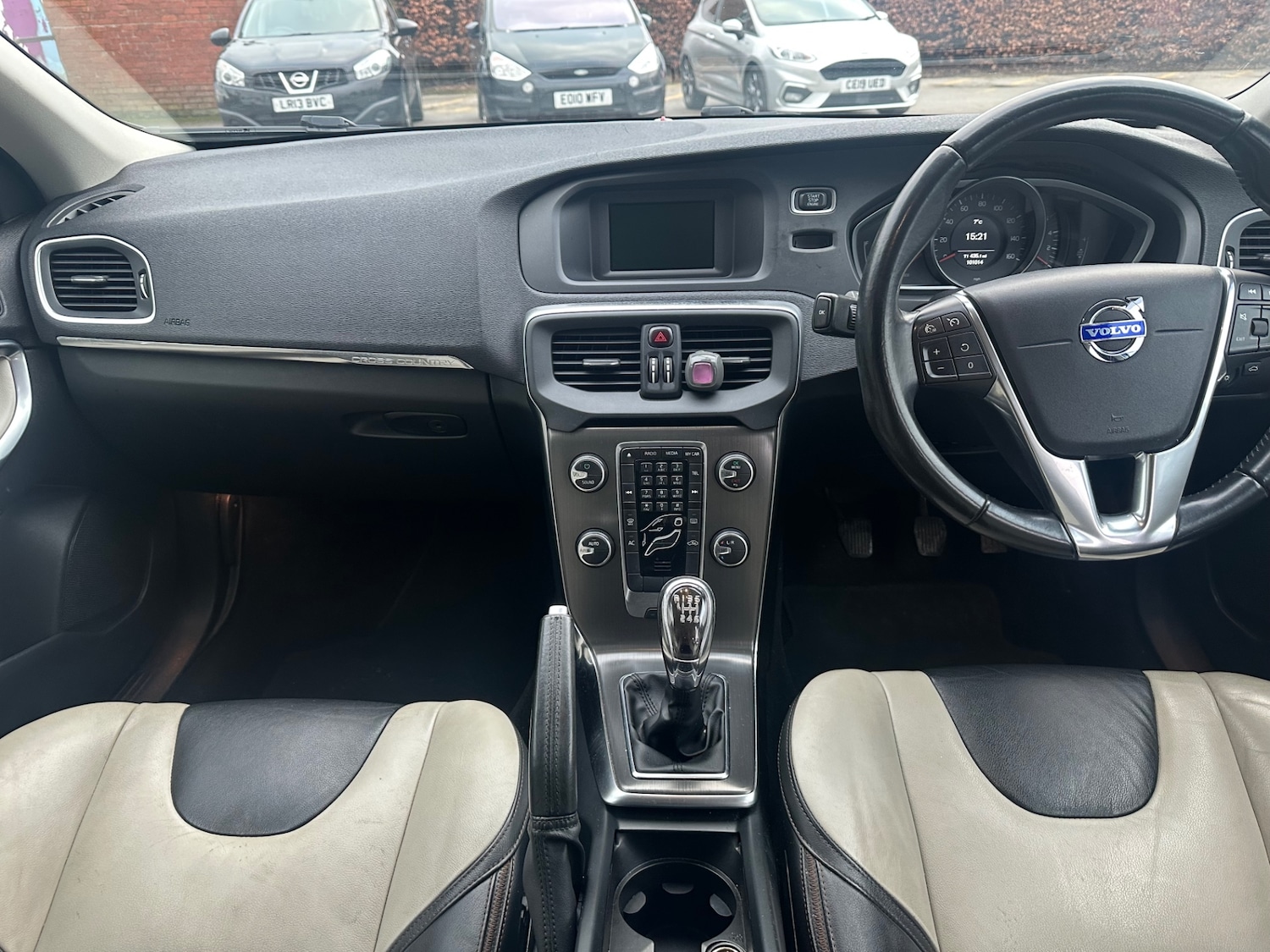 Used Volvo V40 2013 for sale - 77323472: Photo 13