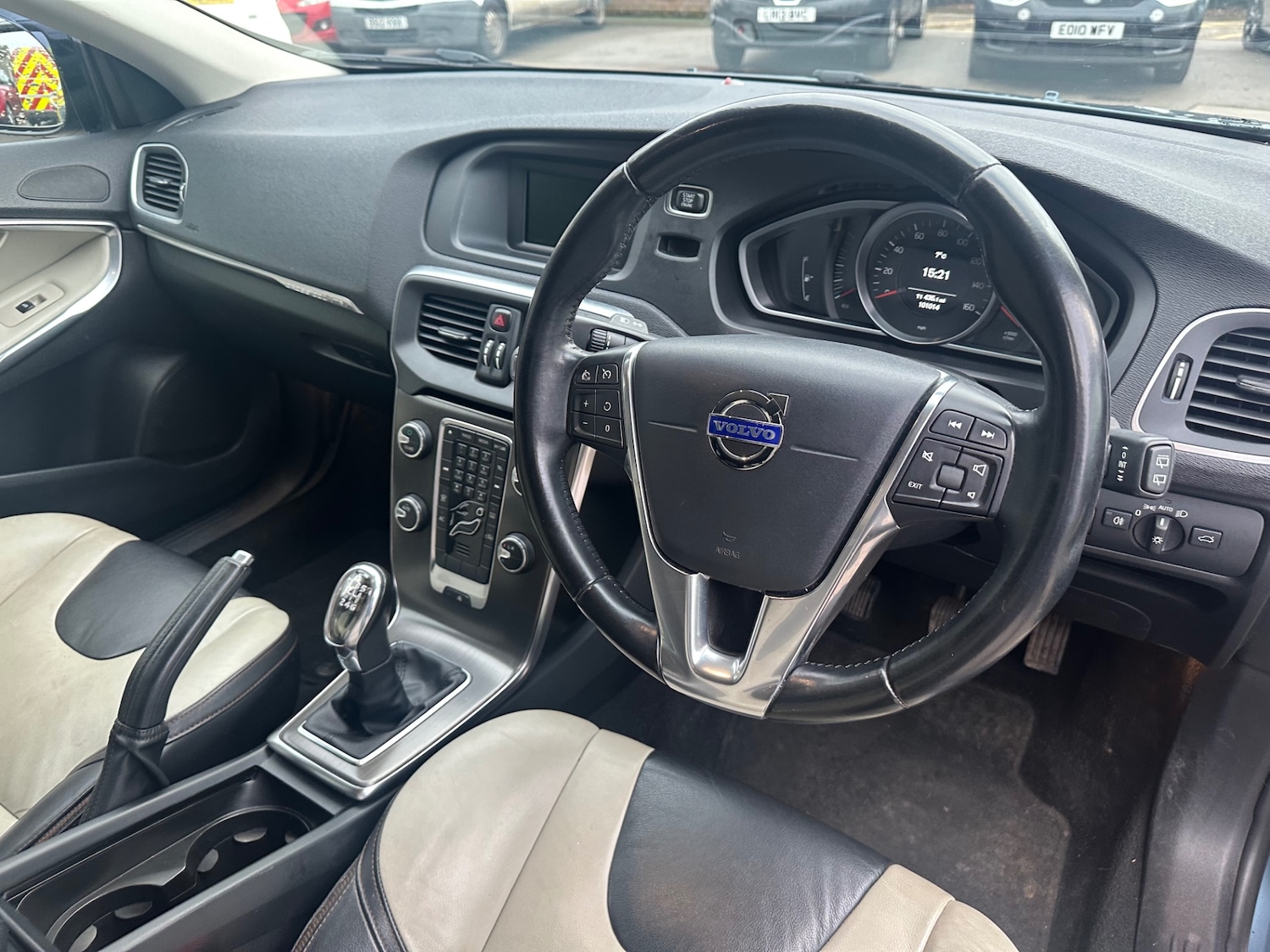 Used Volvo V40 2013 for sale - 77323472: Photo 15