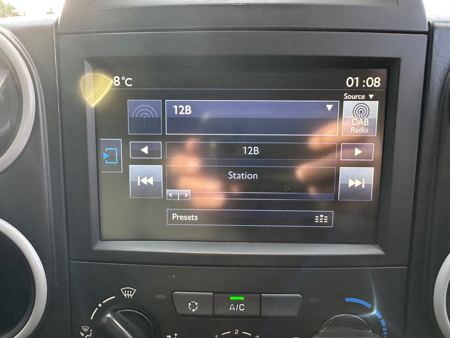 Used Peugeot Partner 2017 for sale - 76436672: Photo 14