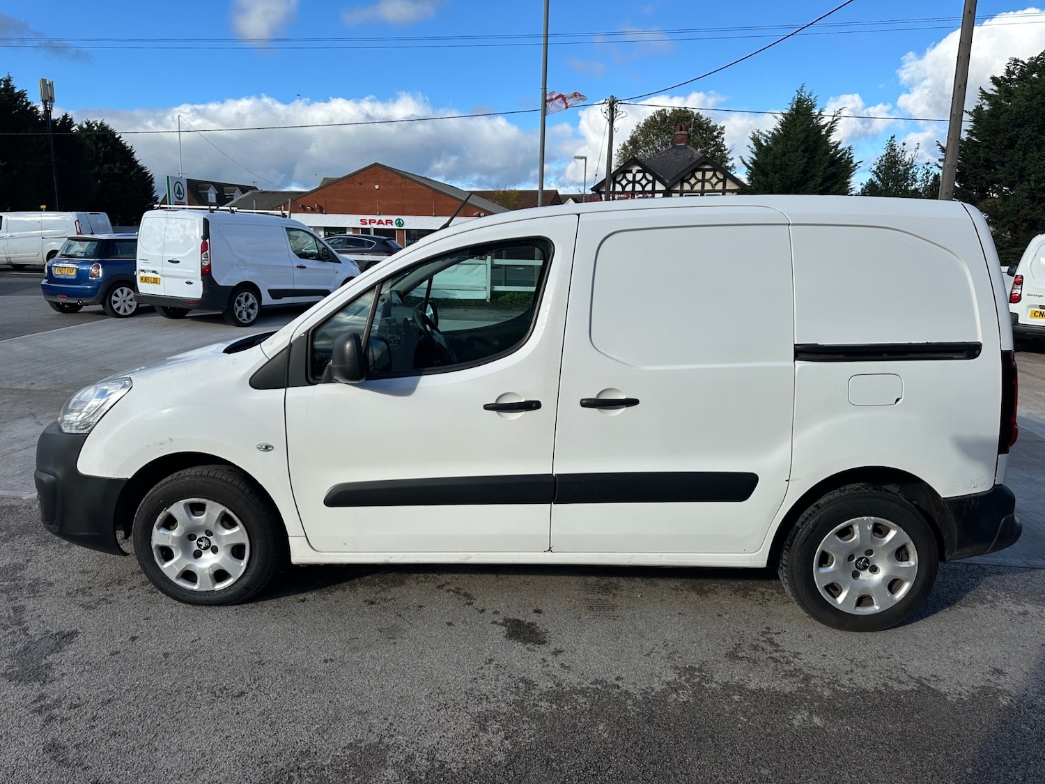 Used Peugeot Partner 2017 for sale - 76436672: Photo 7
