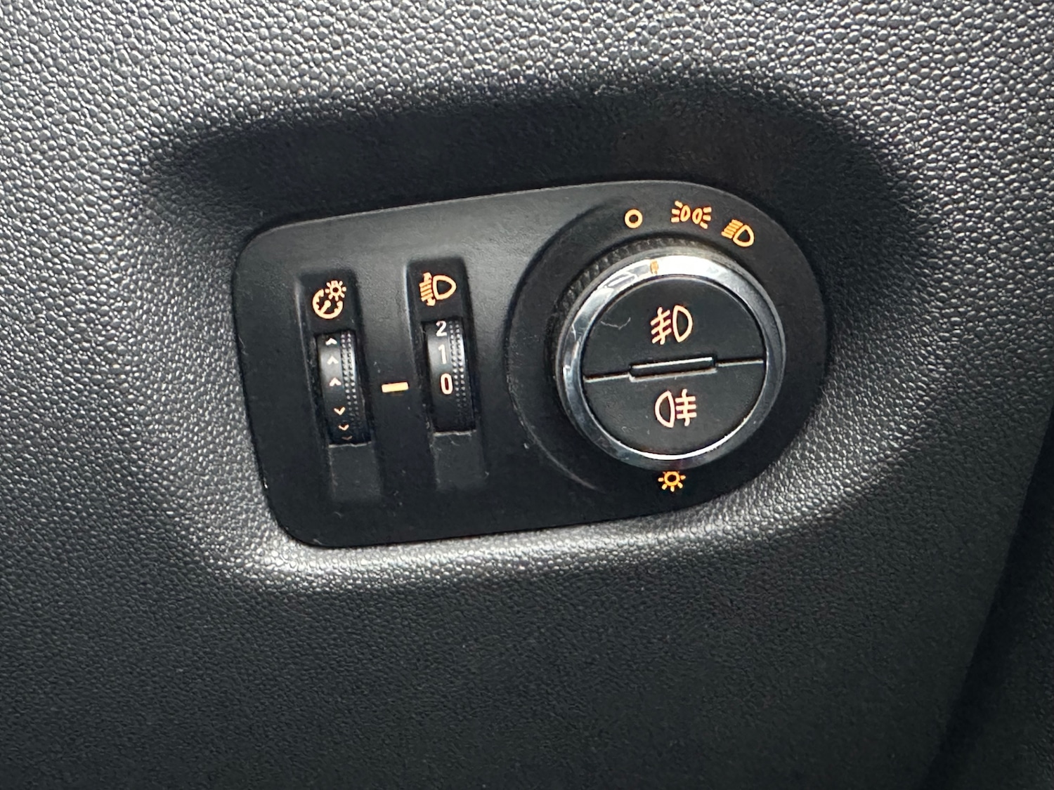 Used Vauxhall Corsa 2014 for sale - 77282676: Photo 22