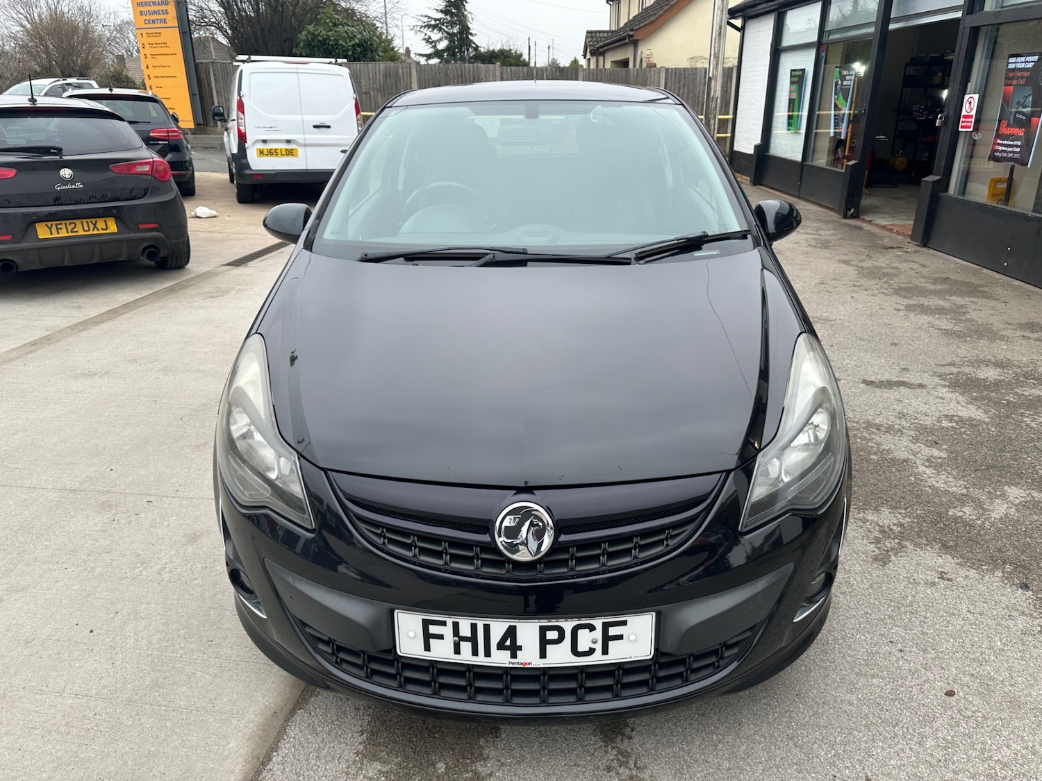 Used Vauxhall Corsa 2014 for sale - 77282676: Photo 5
