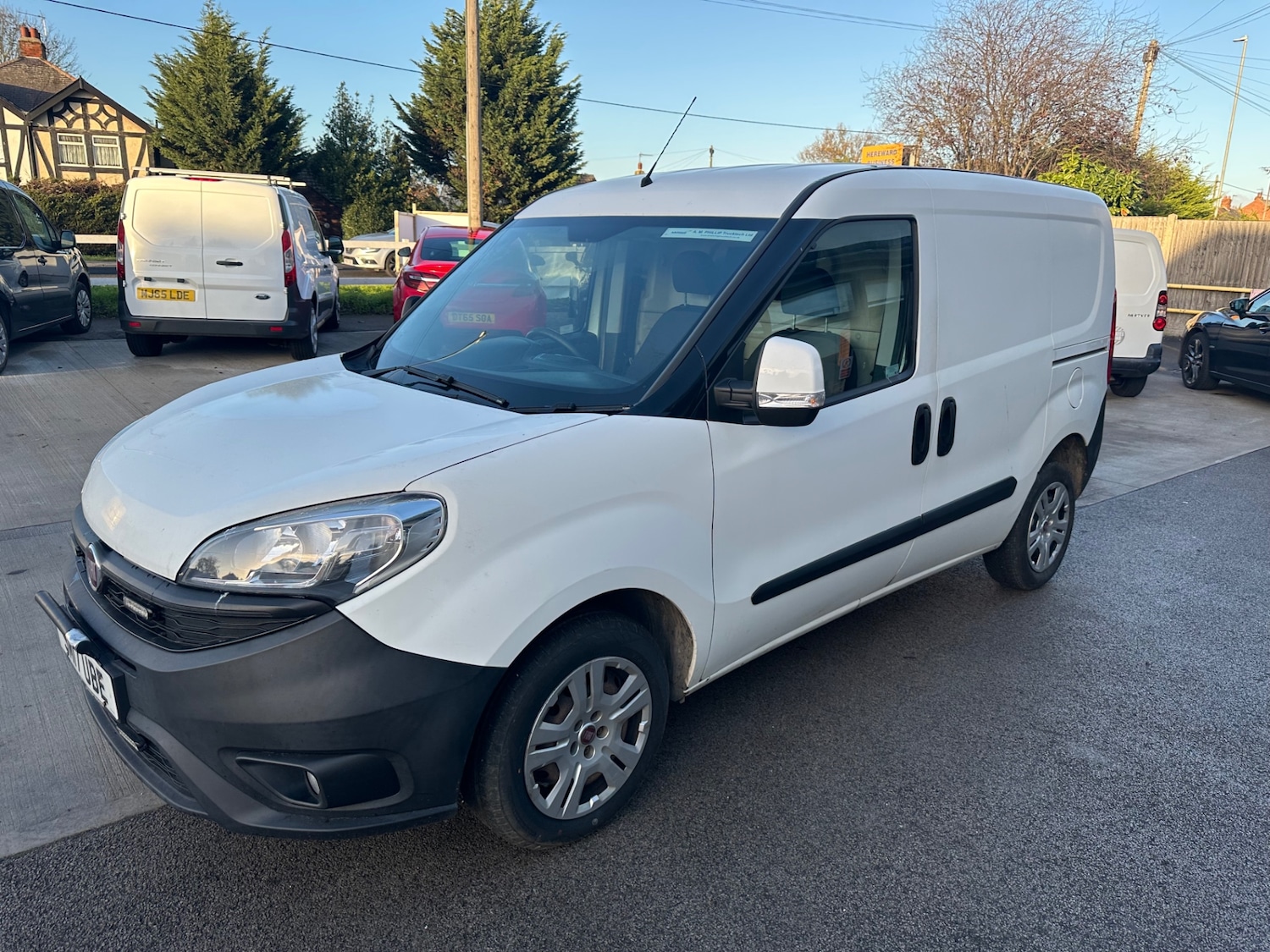 Used Fiat Doblo 2017 for sale - 76207620: Photo 5
