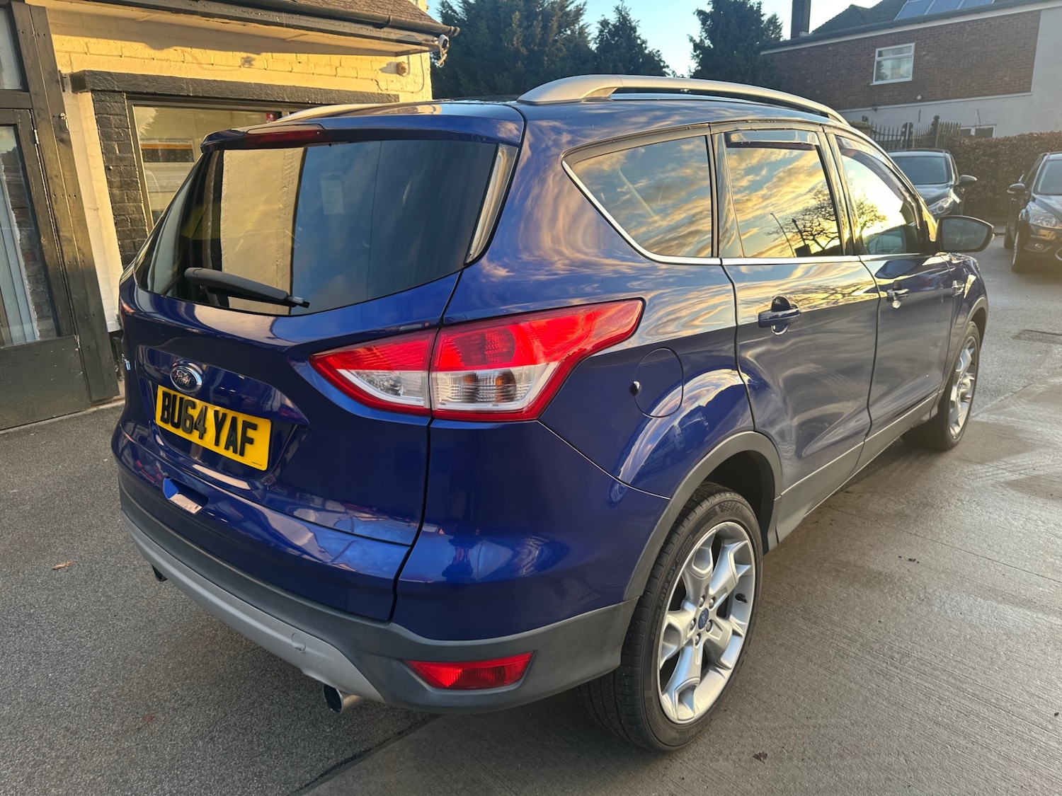 Used Ford Kuga 2014 for sale - 77541735: Photo 2