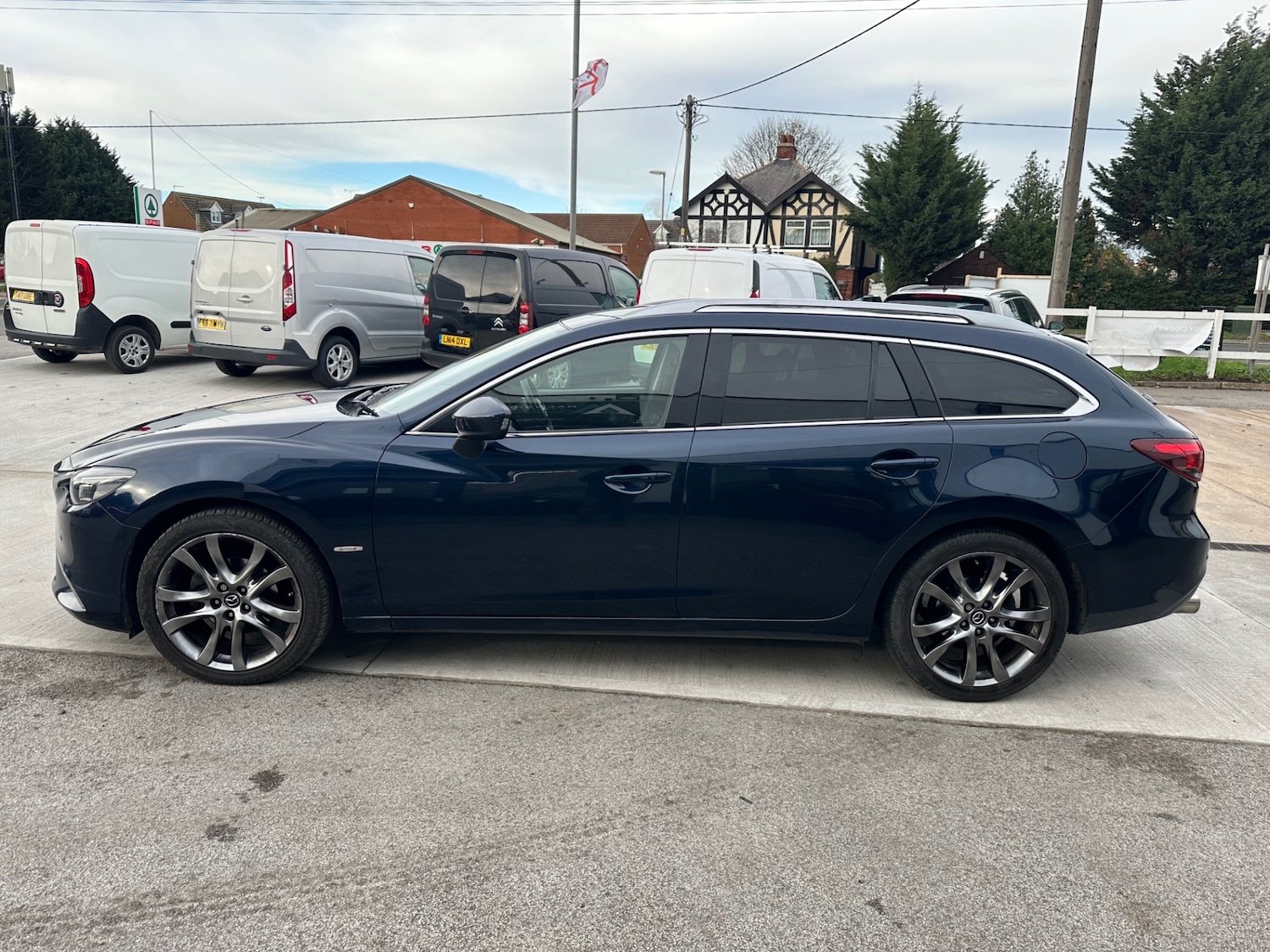 Used Mazda Mazda6 2016 for sale - 76588563: Photo 8