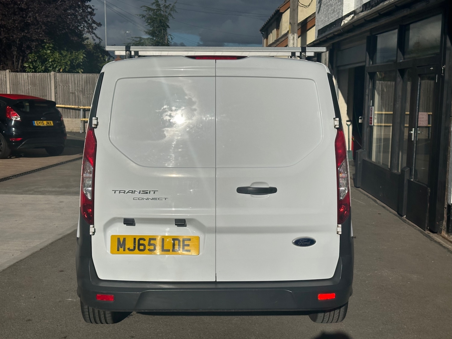 Used Ford Transit Connect 2015 for sale - 76064518: Photo 18