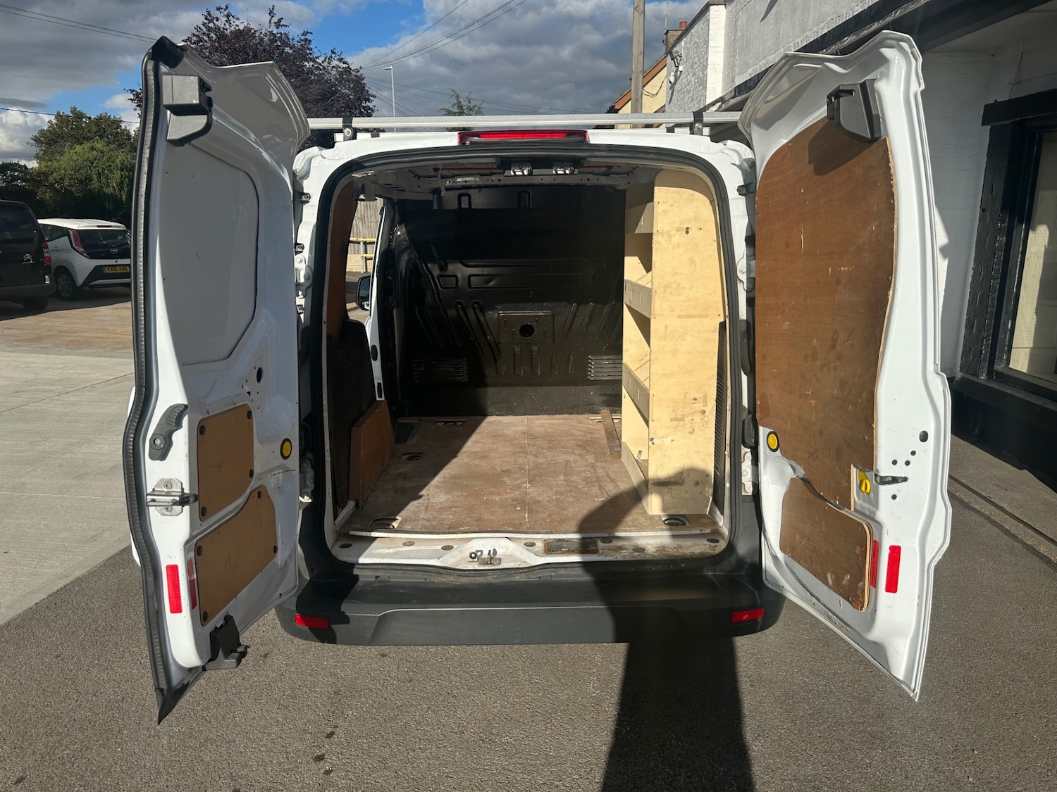 Used Ford Transit Connect 2015 for sale - 76064518: Photo 24