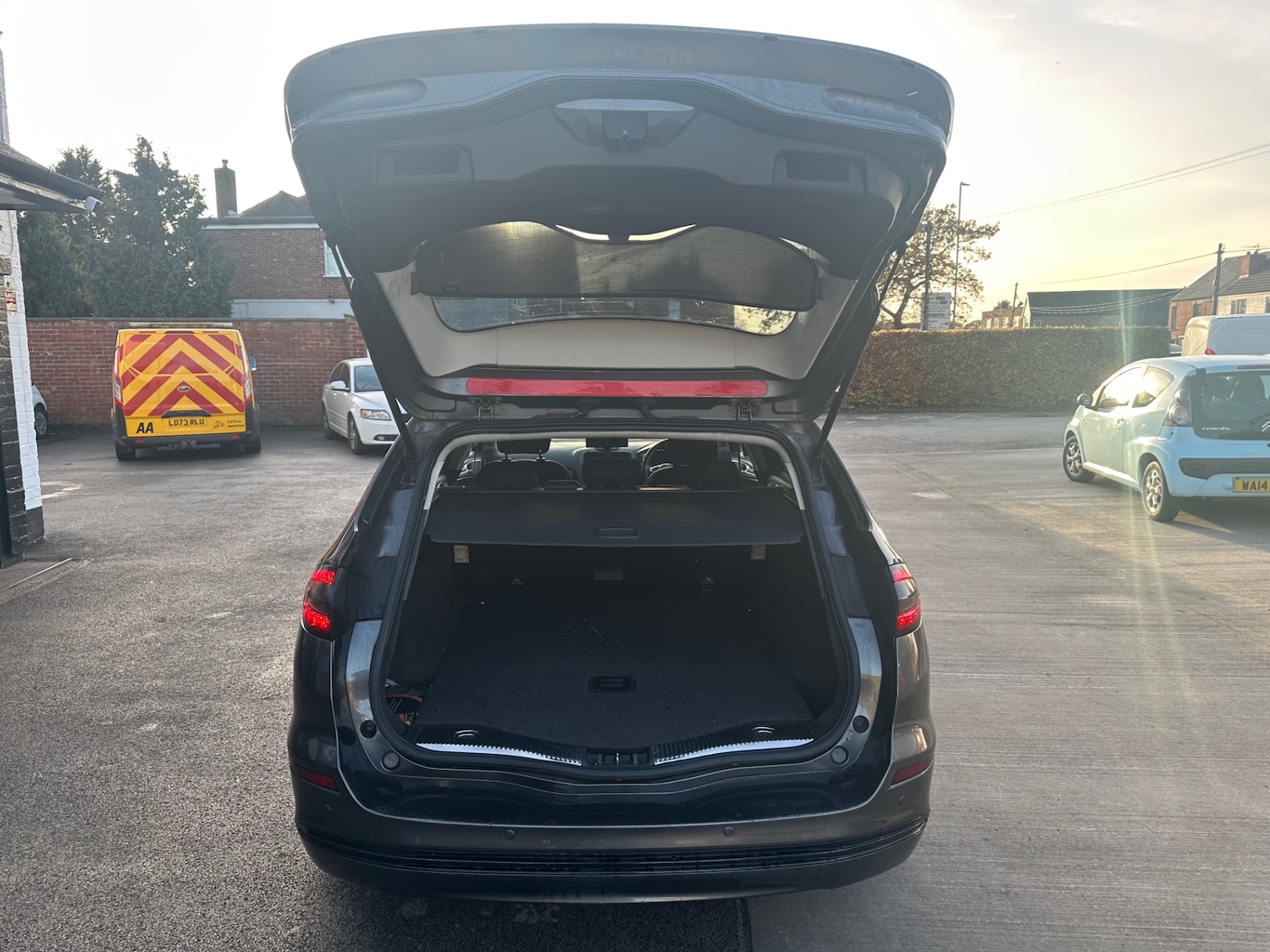 Used Ford Mondeo 2015 for sale - 76567461: Photo 14