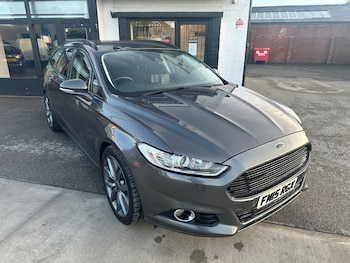 2015 (15) - 2.0 TDCi Titanium 5dr