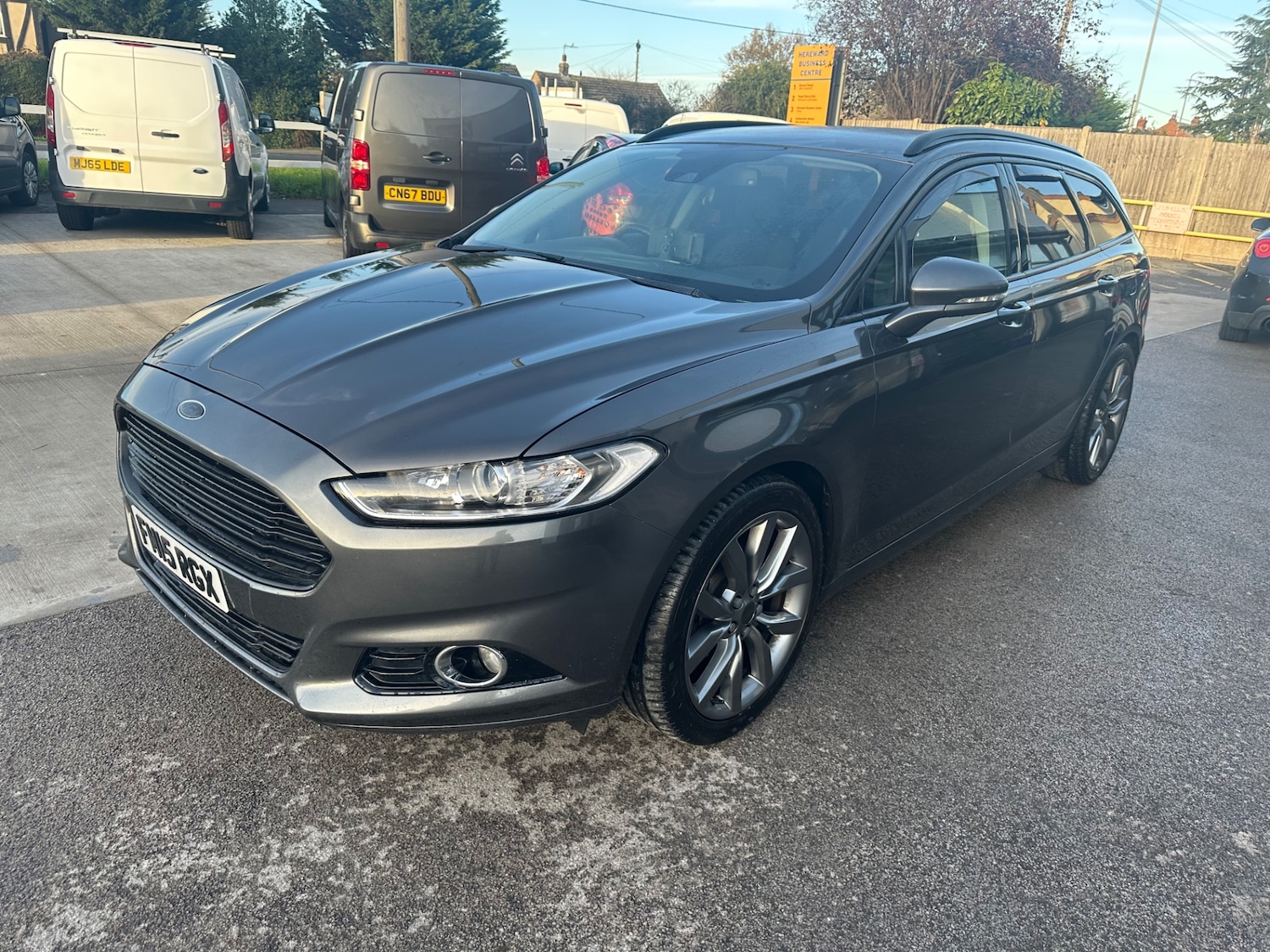 Used Ford Mondeo 2015 for sale - 76567461: Photo 8