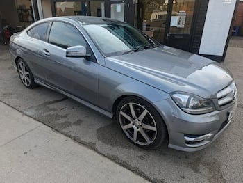 Used Mercedes-Benz C Class 2014 for sale - 79648971: Photo