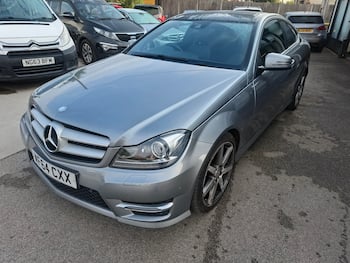 Used Mercedes-Benz C Class 2014 for sale - 79648971: Photo