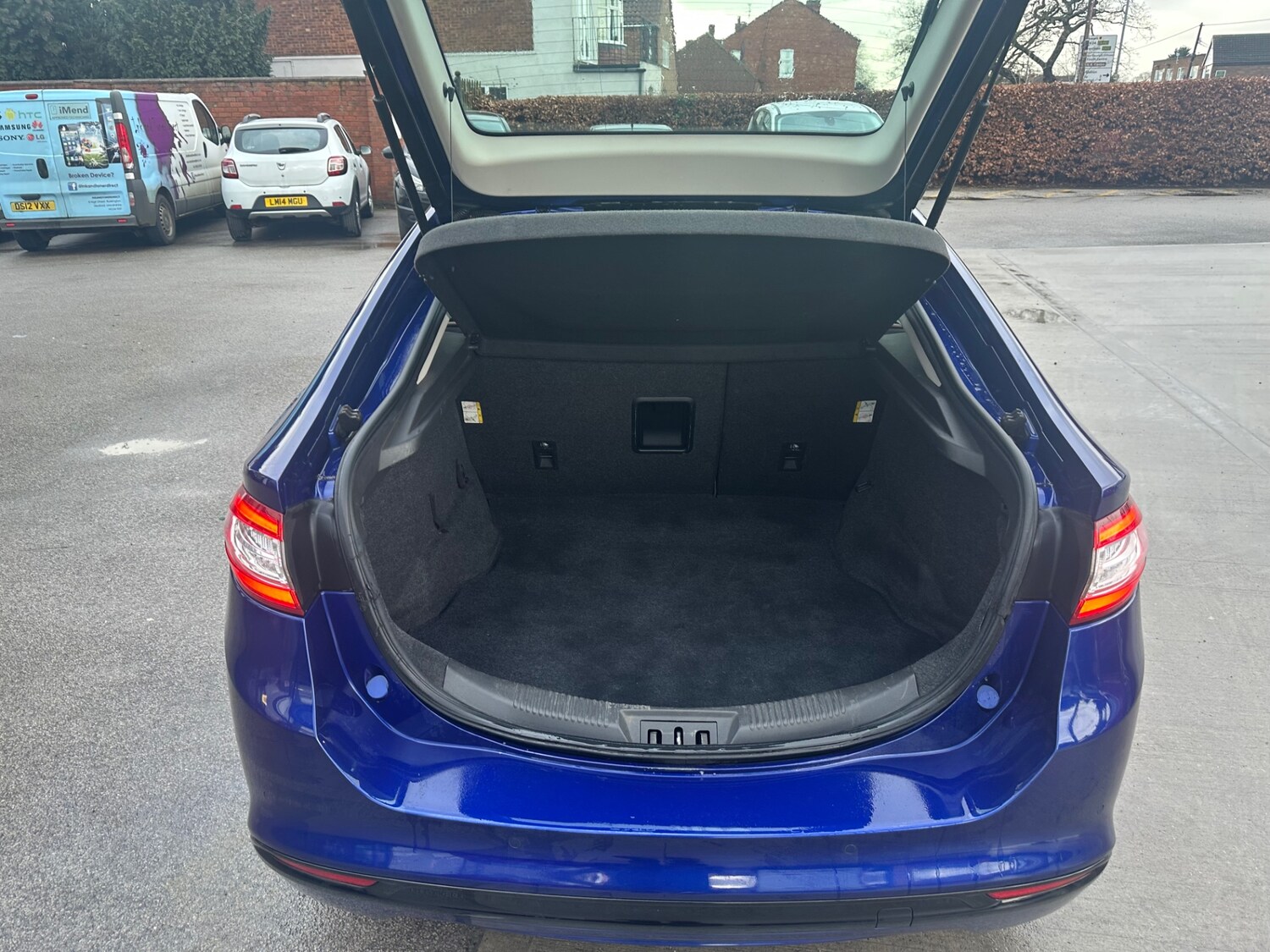 Used Ford Mondeo 2015 for sale - 77445537: Photo 13