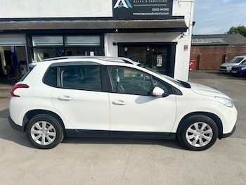 Used Peugeot 2008 2016 for sale - 78523917: Photo