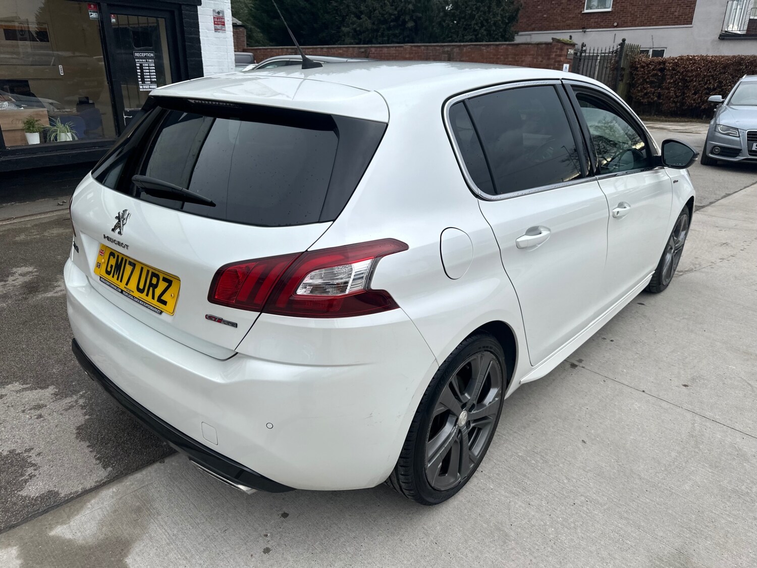 Used Peugeot 308 2017 for sale - 77774964: Photo 11