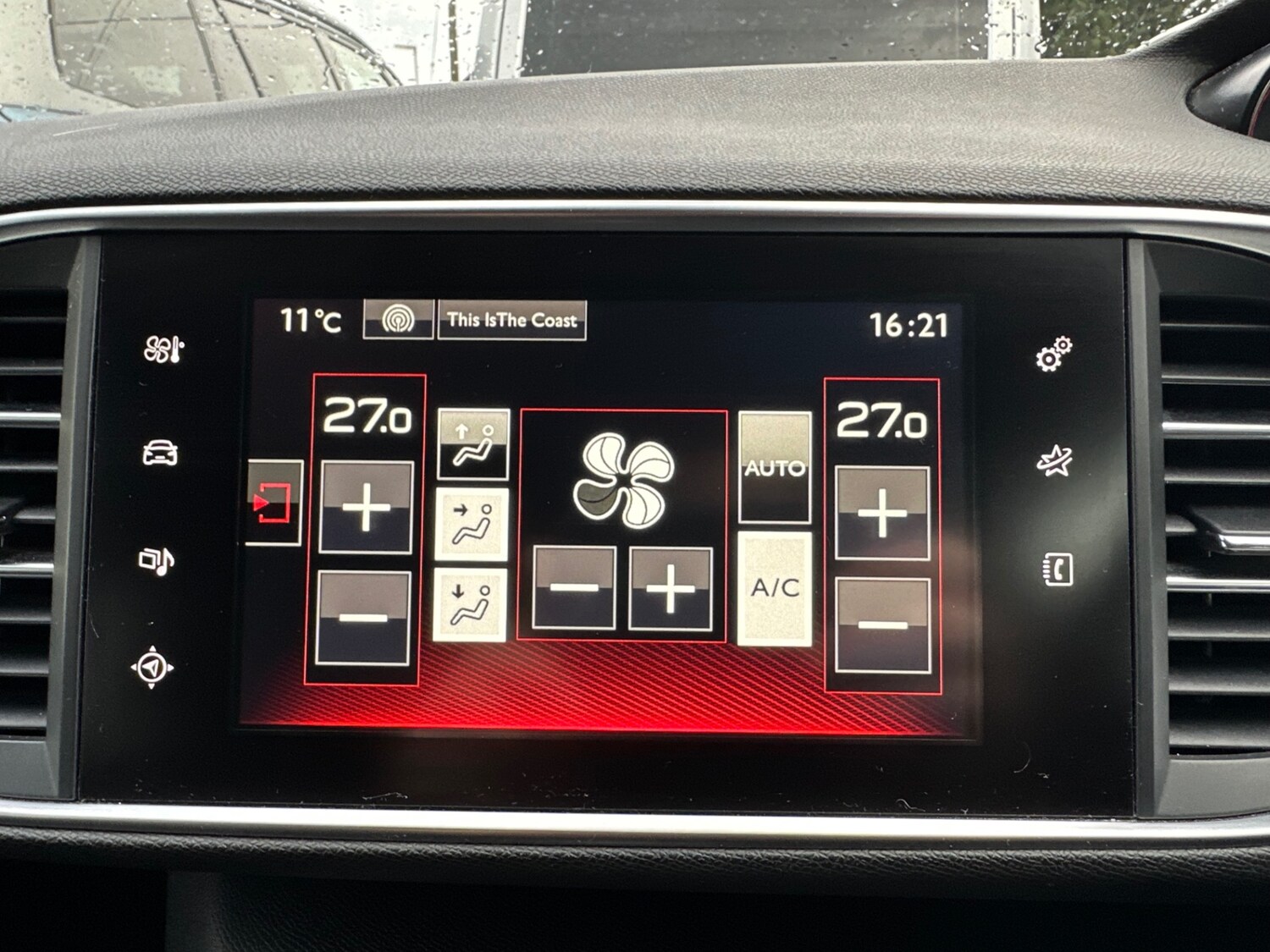 Used Peugeot 308 2017 for sale - 77774964: Photo 16