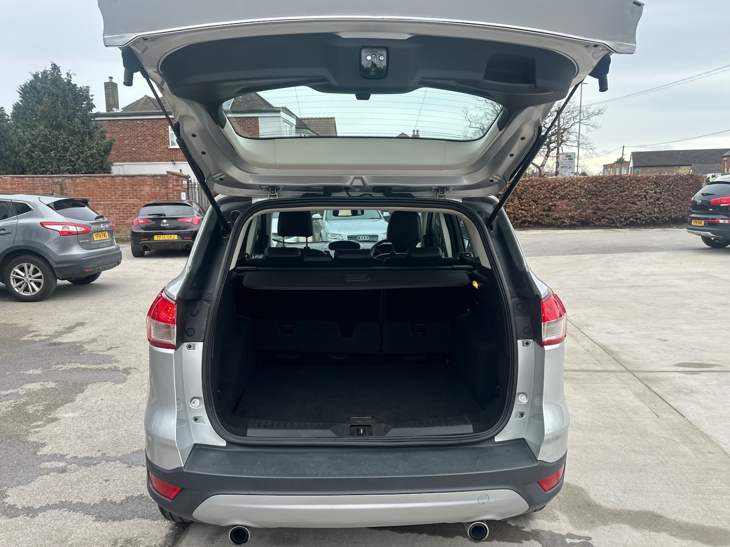 Used Ford Kuga 2014 for sale - 77446325: Photo 12