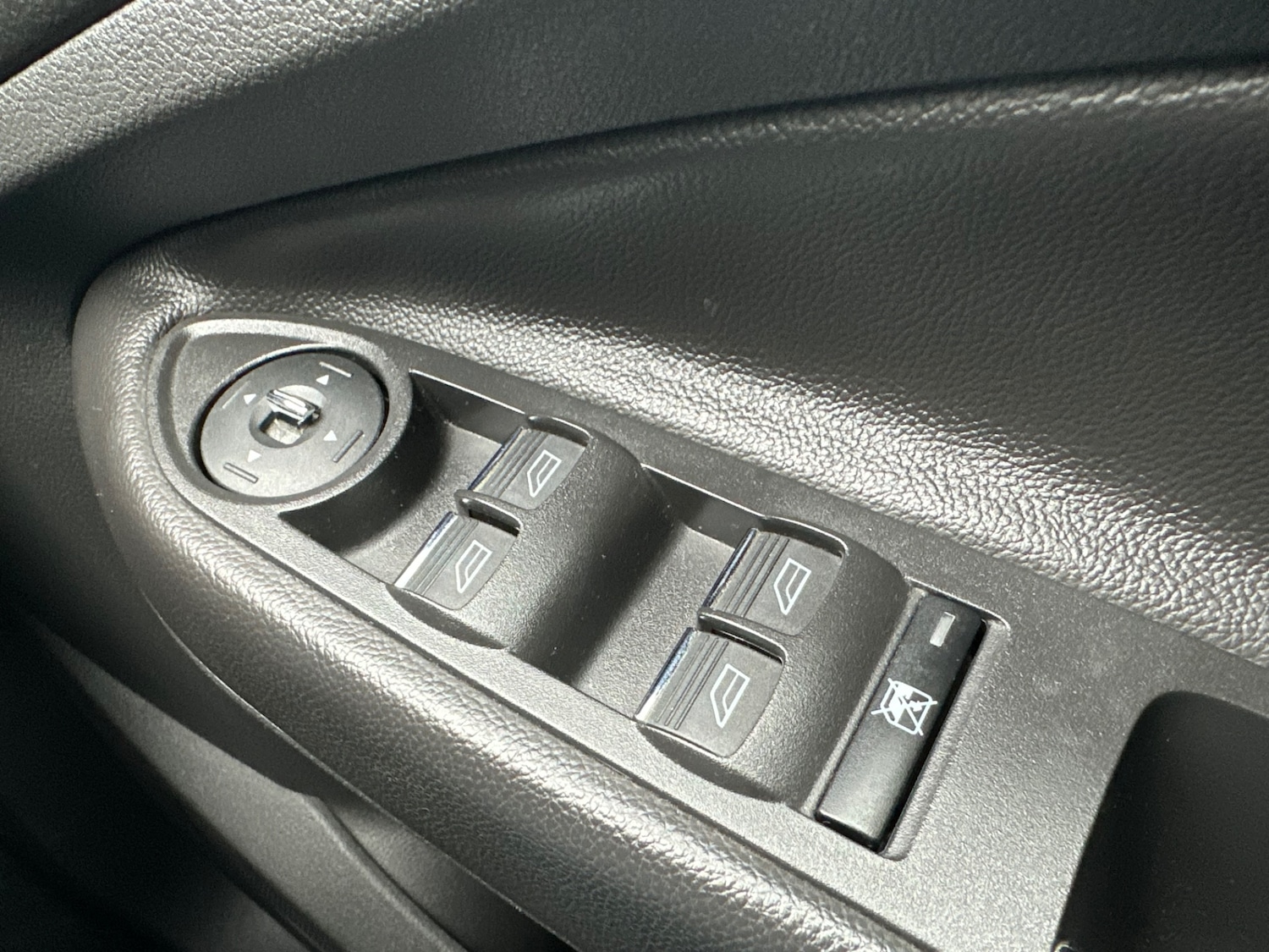 Used Ford Kuga 2014 for sale - 77446325: Photo 17