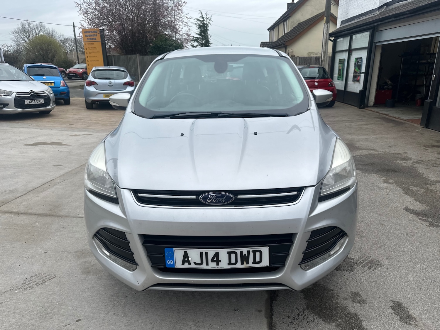 Used Ford Kuga 2014 for sale - 77446325: Photo 5