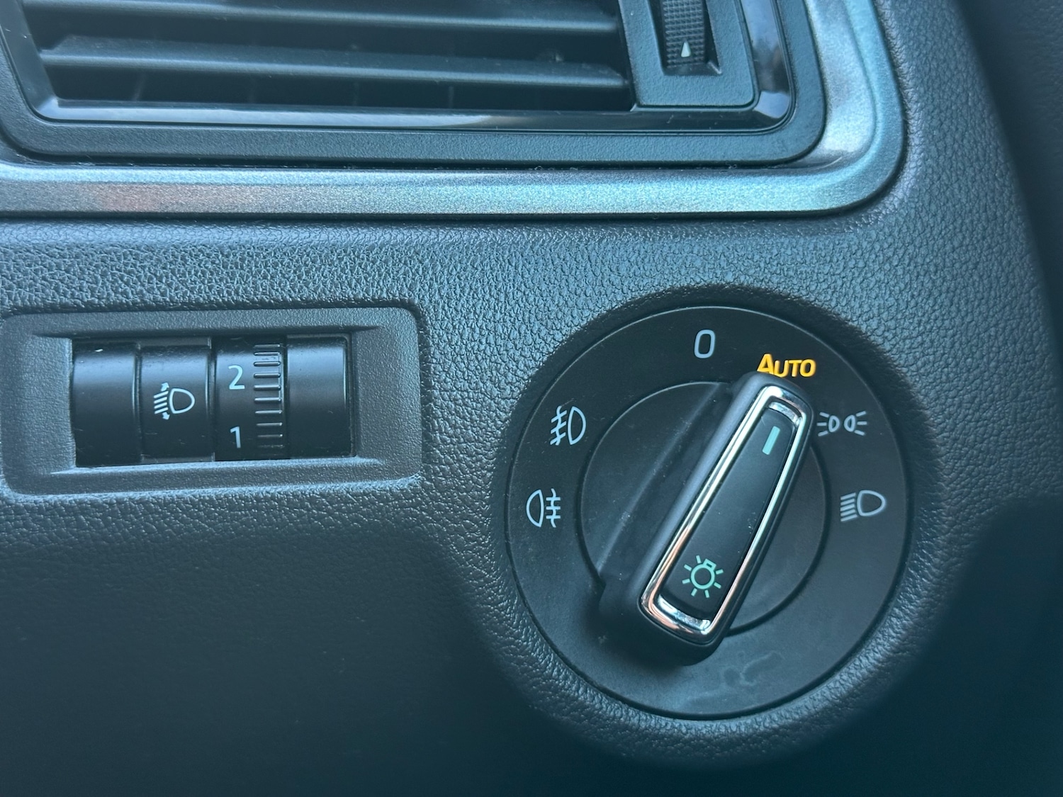 Used Skoda Rapid Spaceback 2015 for sale - 77003787: Photo 14