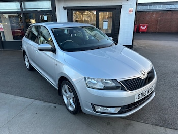 2015 (15) - 1.6 TDI CR GreenTech SE Tech 5dr