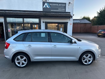 Used Skoda Rapid Spaceback 2015 for sale - 77003787: Photo