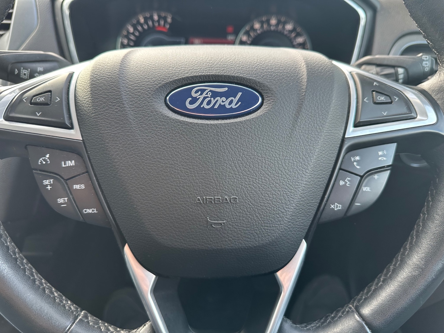 Used Ford Mondeo 2016 for sale - 76339322: Photo 18