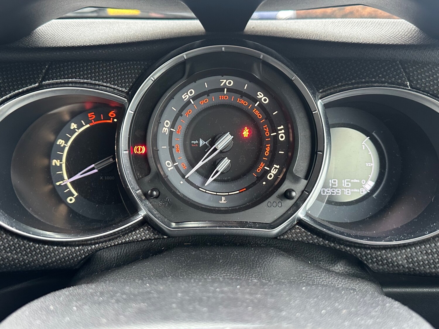 Used DS Automobiles DS 3 2015 for sale - 77502902: Photo 16