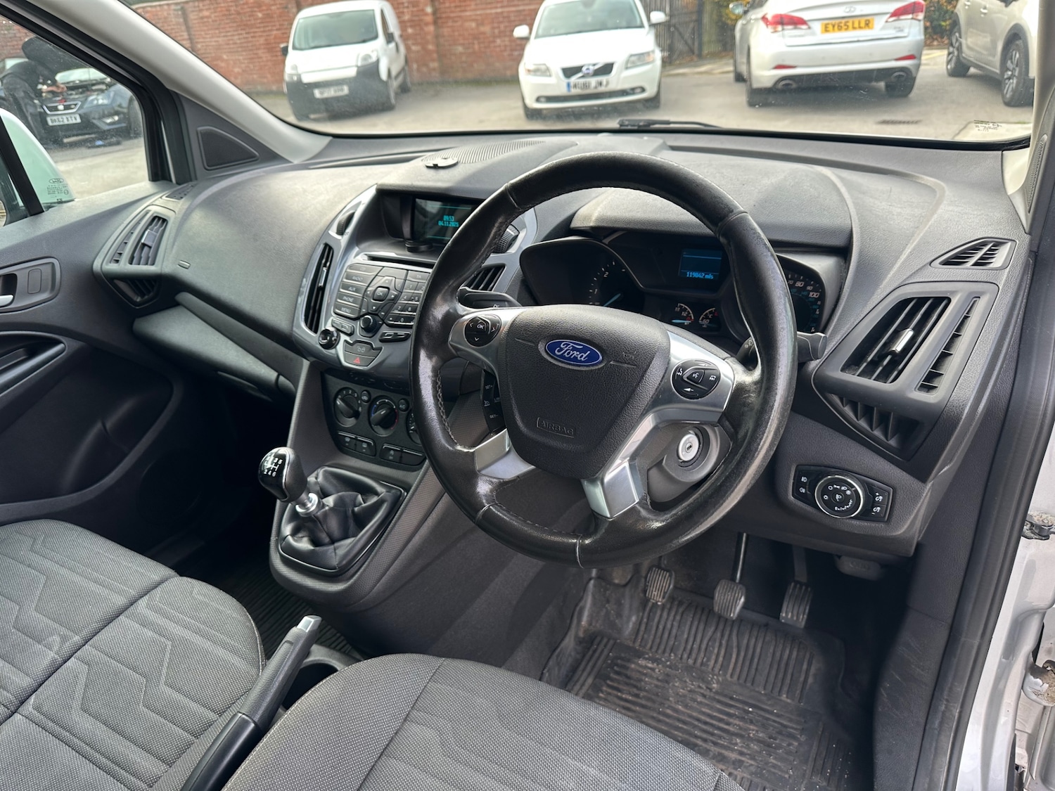 Used Ford Transit Connect 2017 for sale - 76461509: Photo 11