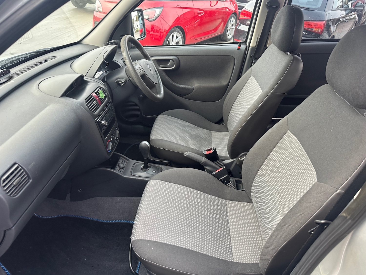 Used Vauxhall Combo 2010 for sale - 77233215: Photo 16