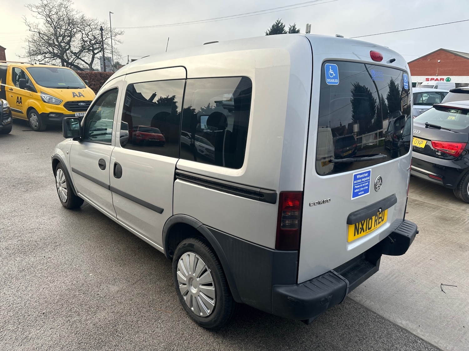 Used Vauxhall Combo 2010 for sale - 77233215: Photo 7