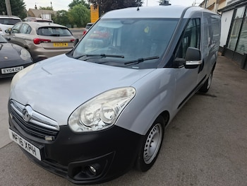 Used Vauxhall Combo 2016 for sale - 79408537: Photo