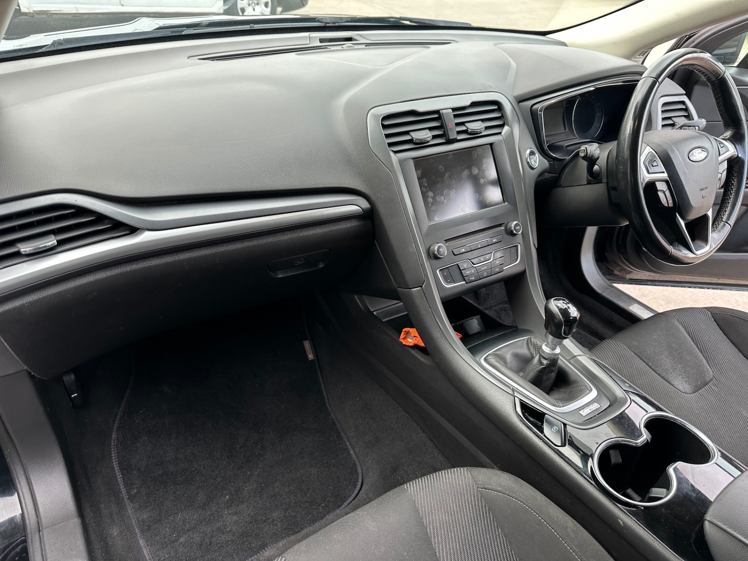 Used Ford Mondeo 2015 for sale - 76339318: Photo 10