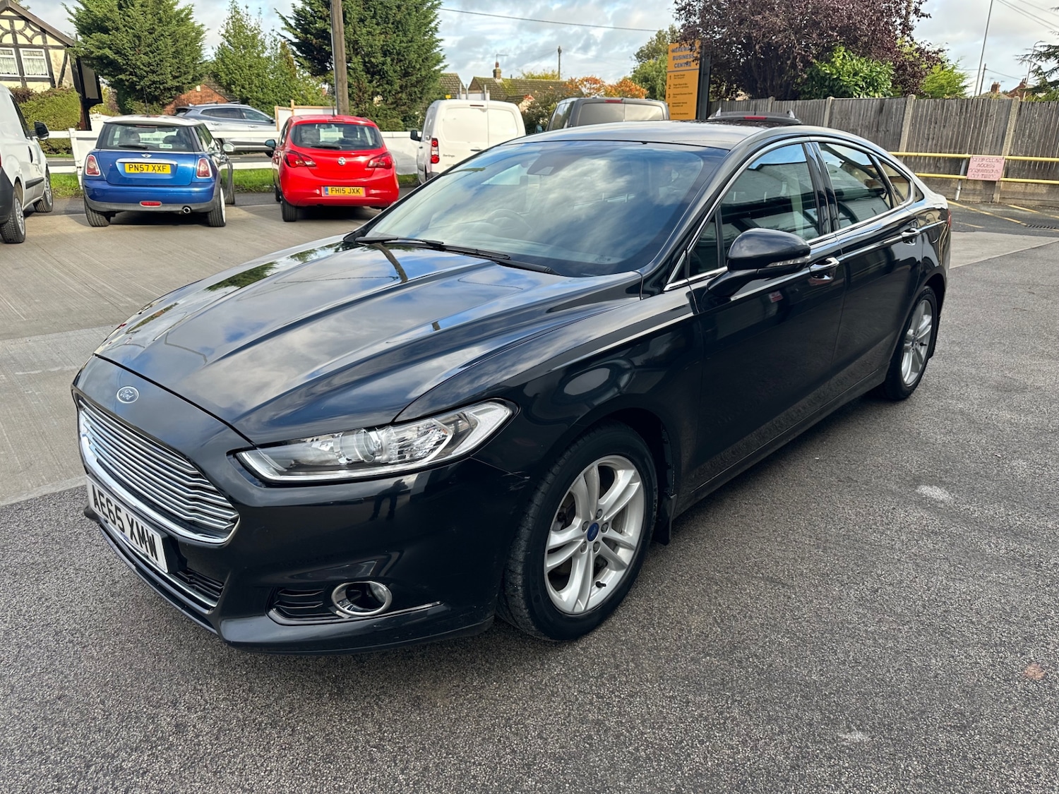 Used Ford Mondeo 2015 for sale - 76339318: Photo 8