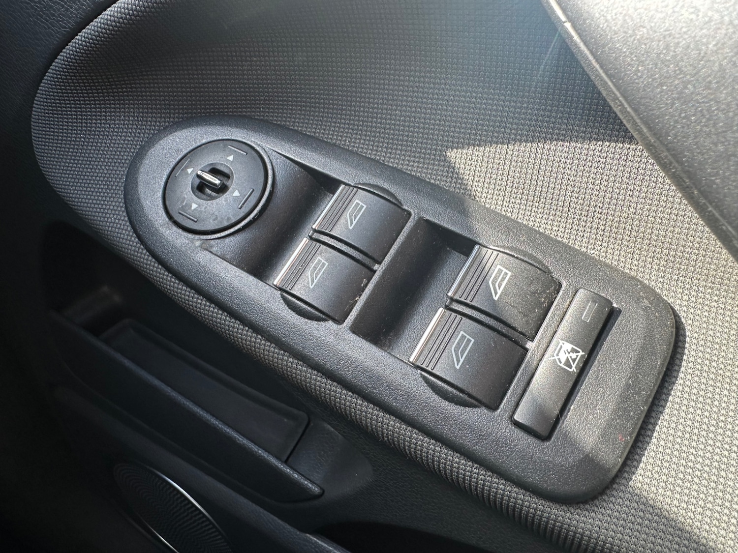 Used Ford Kuga 2012 for sale - 78092868: Photo 17