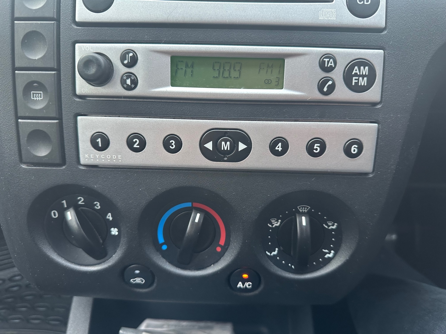 Used Ford Fiesta 2005 for sale - 77519225: Photo 16