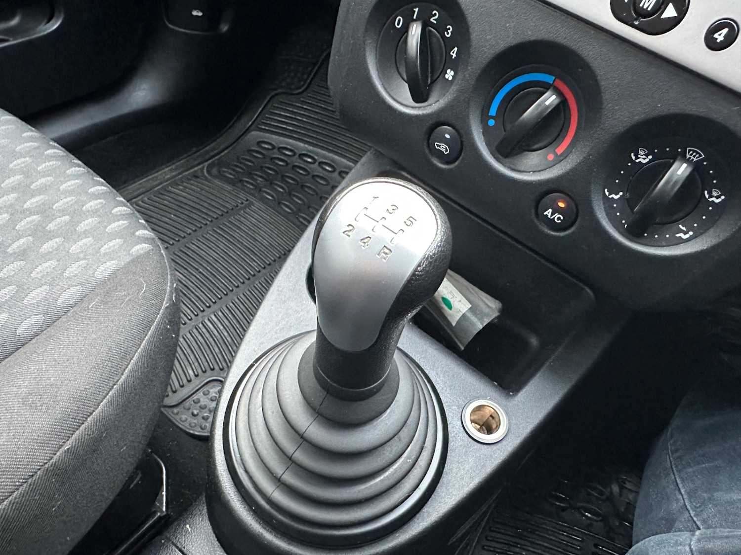 Used Ford Fiesta 2005 for sale - 77519225: Photo 17