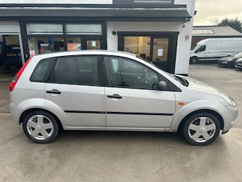Used Ford Fiesta 2005 for sale - 77519225: Photo