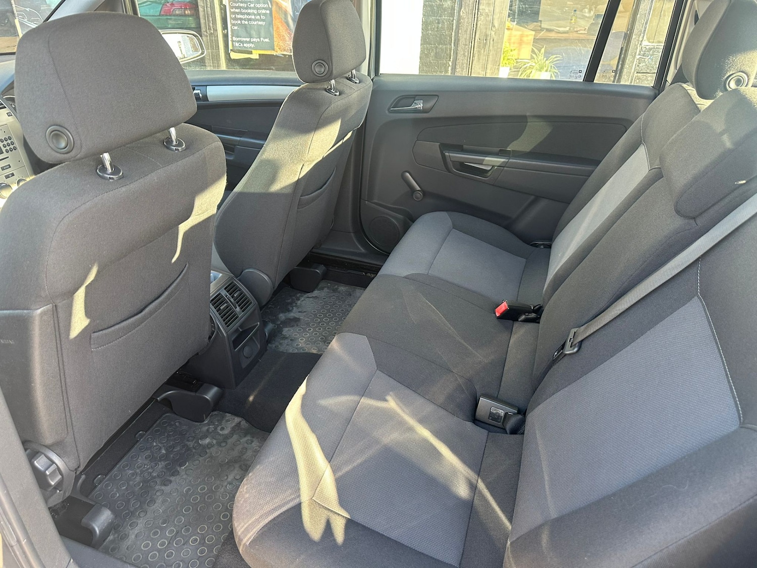 Used Vauxhall Zafira 2008 for sale - 78109033: Photo 5