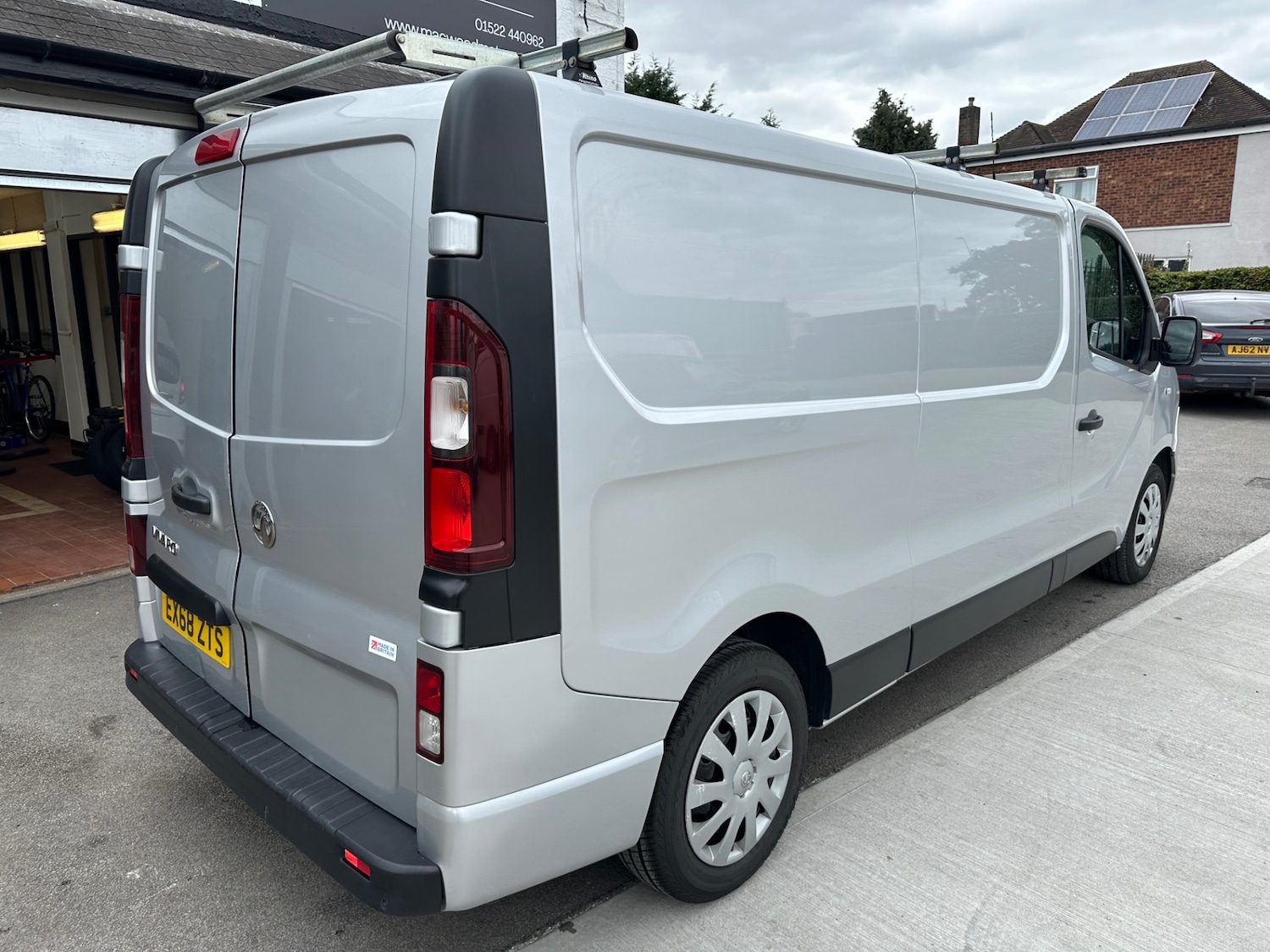 Vehicle 5