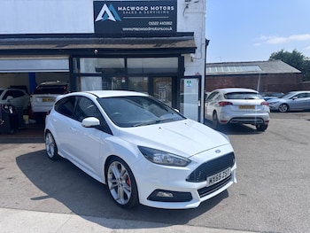Used Ford Focus 2015 for sale - 79111702: Photo