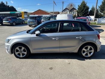 Used Audi A1 2015 for sale - 77776507: Photo