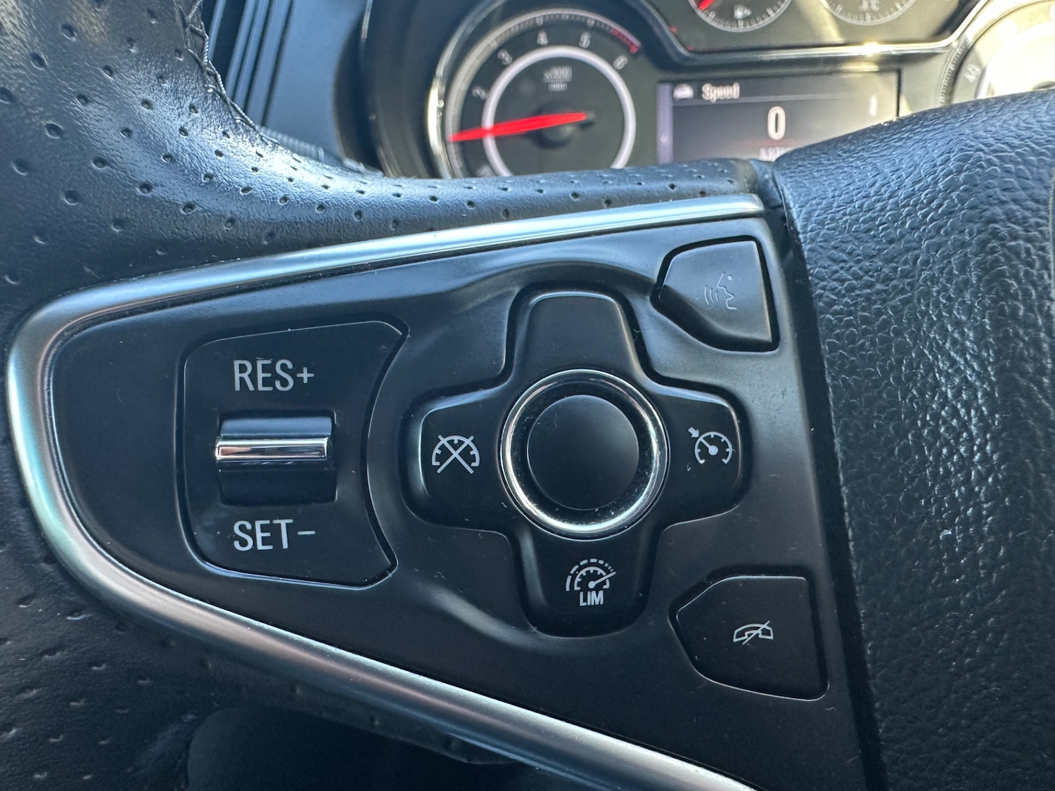 Used Vauxhall Insignia 2016 for sale - 76637481: Photo 21