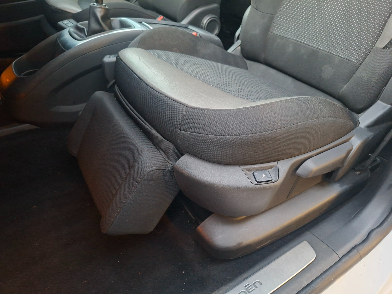 Used Citroen C4 Grand Picasso 2015 for sale - 76879524: Photo 14