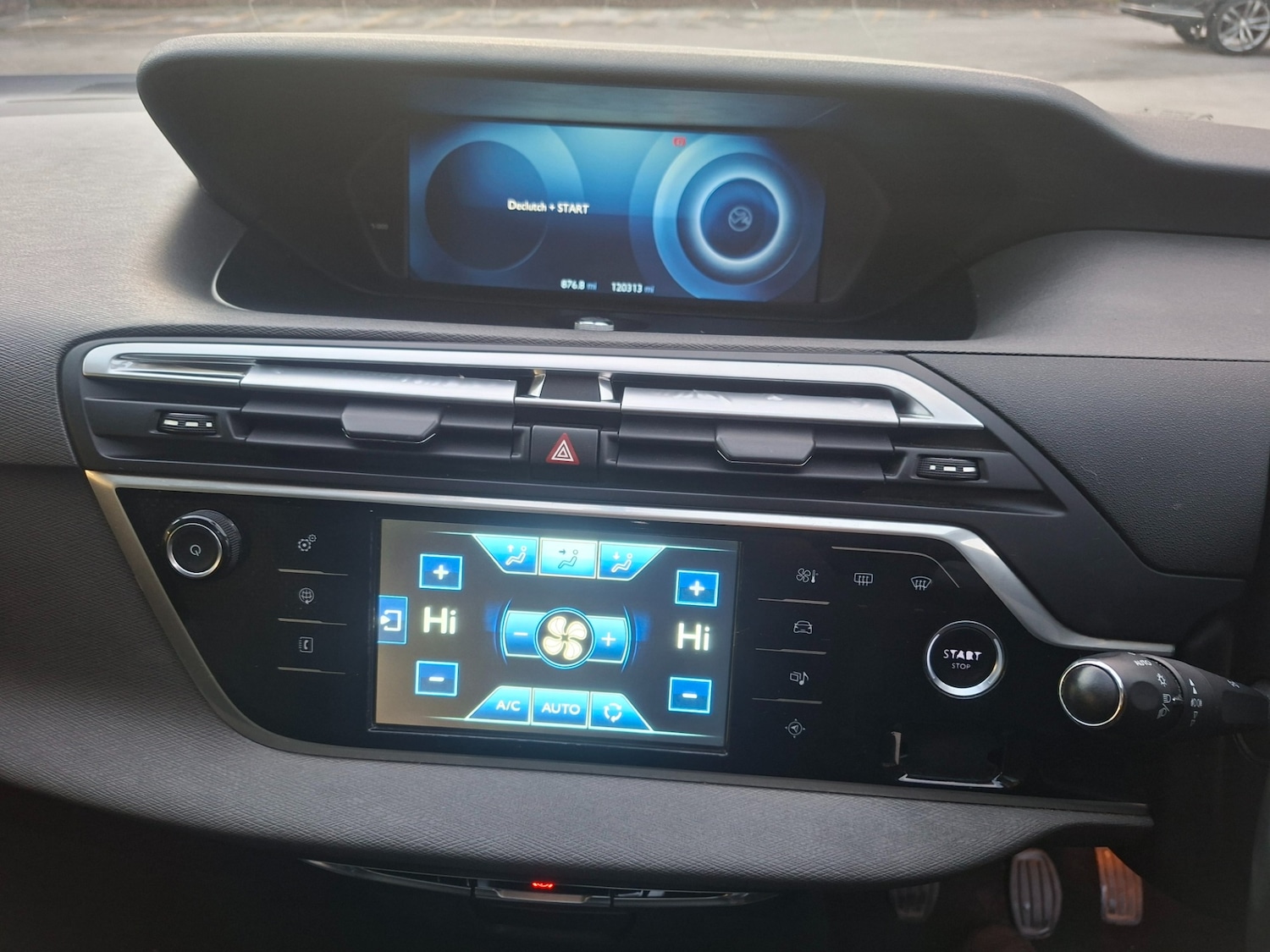 Used Citroen C4 Grand Picasso 2015 for sale - 76879524: Photo 7