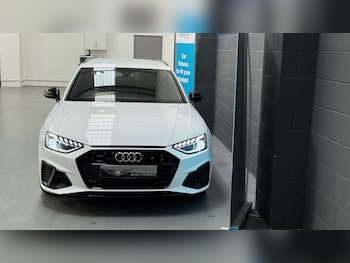 Used Audi A4 Avant 2020 for sale - 75689362: Photo
