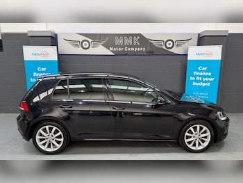 Used Volkswagen Golf 2017 for sale - 75689357: Photo